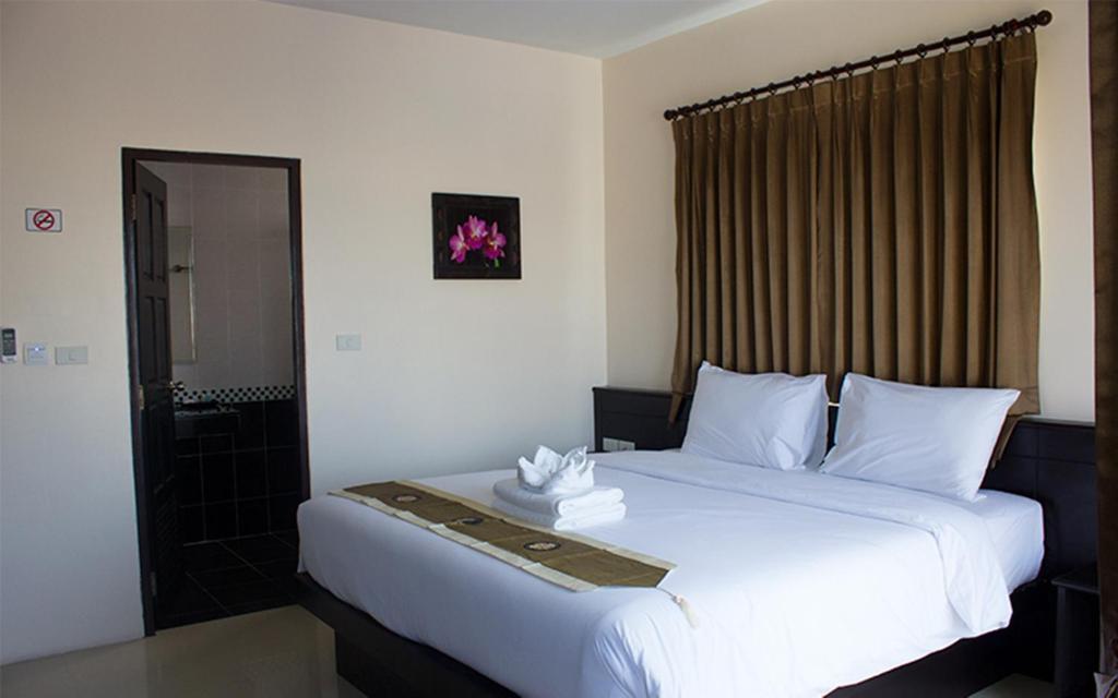 88 Hotel Patong Bilik gambar